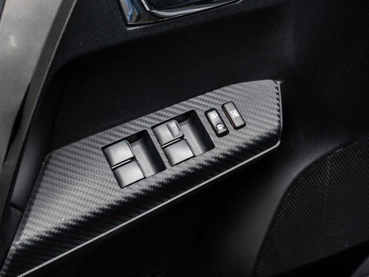 Toyota RAV4 2013 года с пробегом. Фото: #14