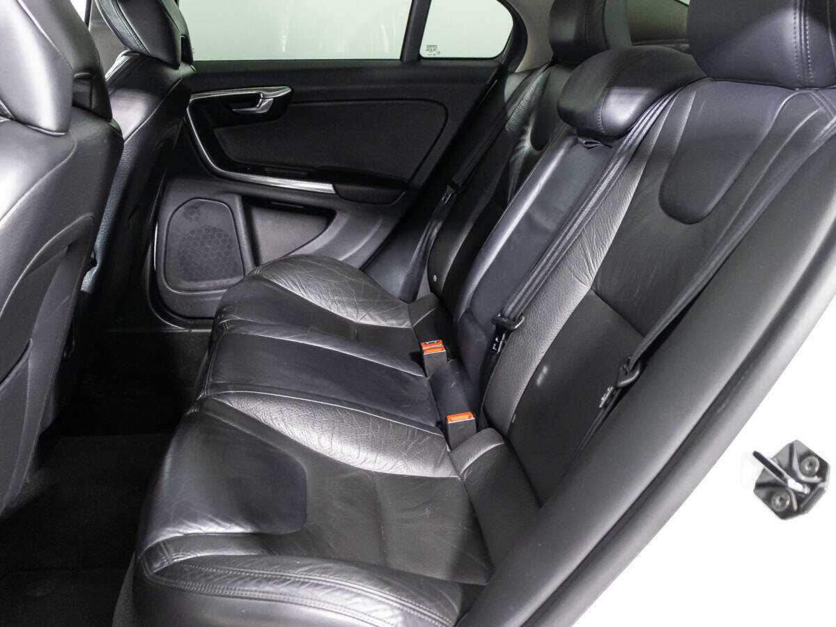 Volvo S60 2012 года с пробегом. Фото: #9