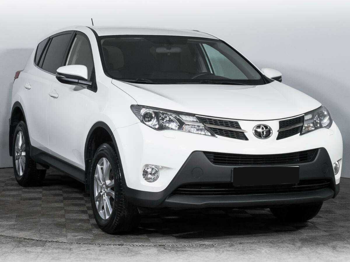 Toyota RAV4 2013 года с пробегом. Фото: #2