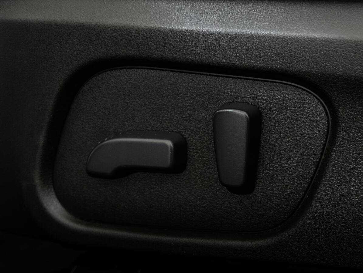 Subaru Forester 2013 года с пробегом. Фото: #16