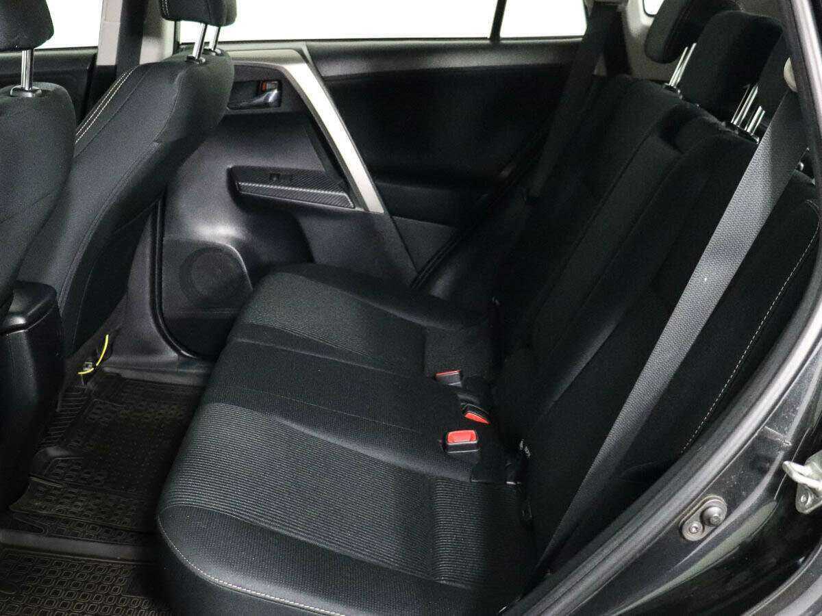 Toyota RAV4 2014 года с пробегом. Фото: #7