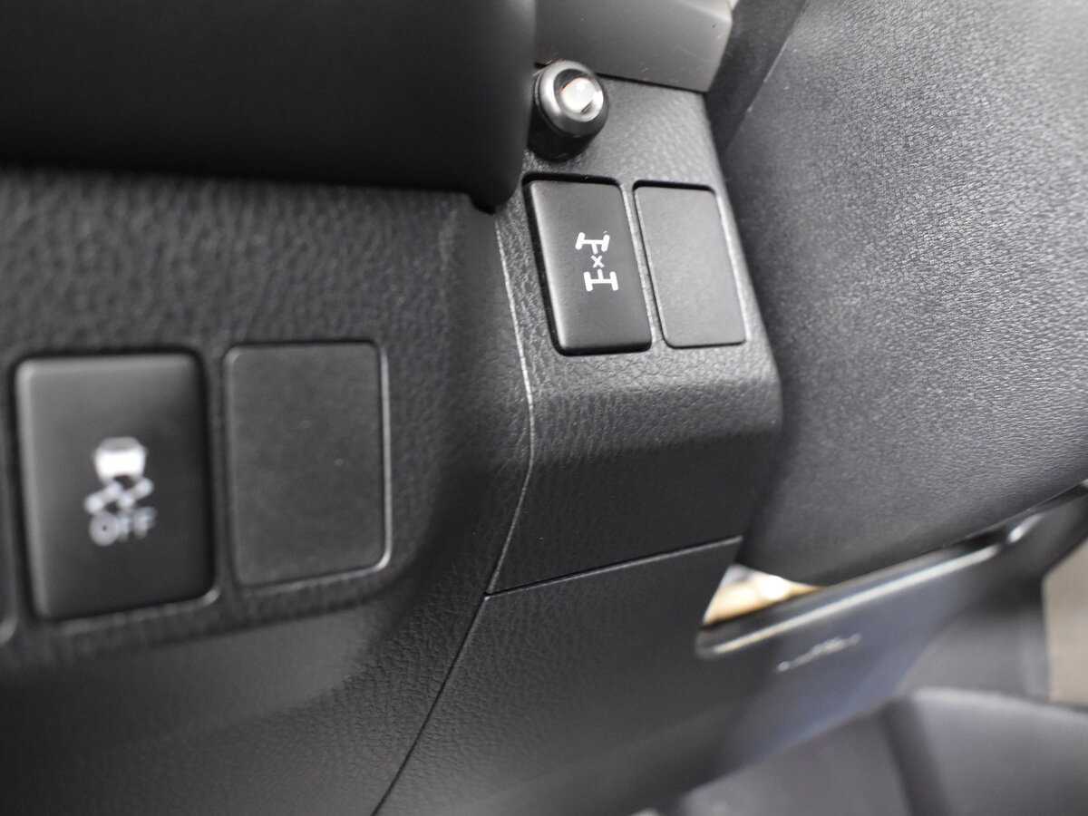 Toyota RAV4 2014 года с пробегом. Фото: #14