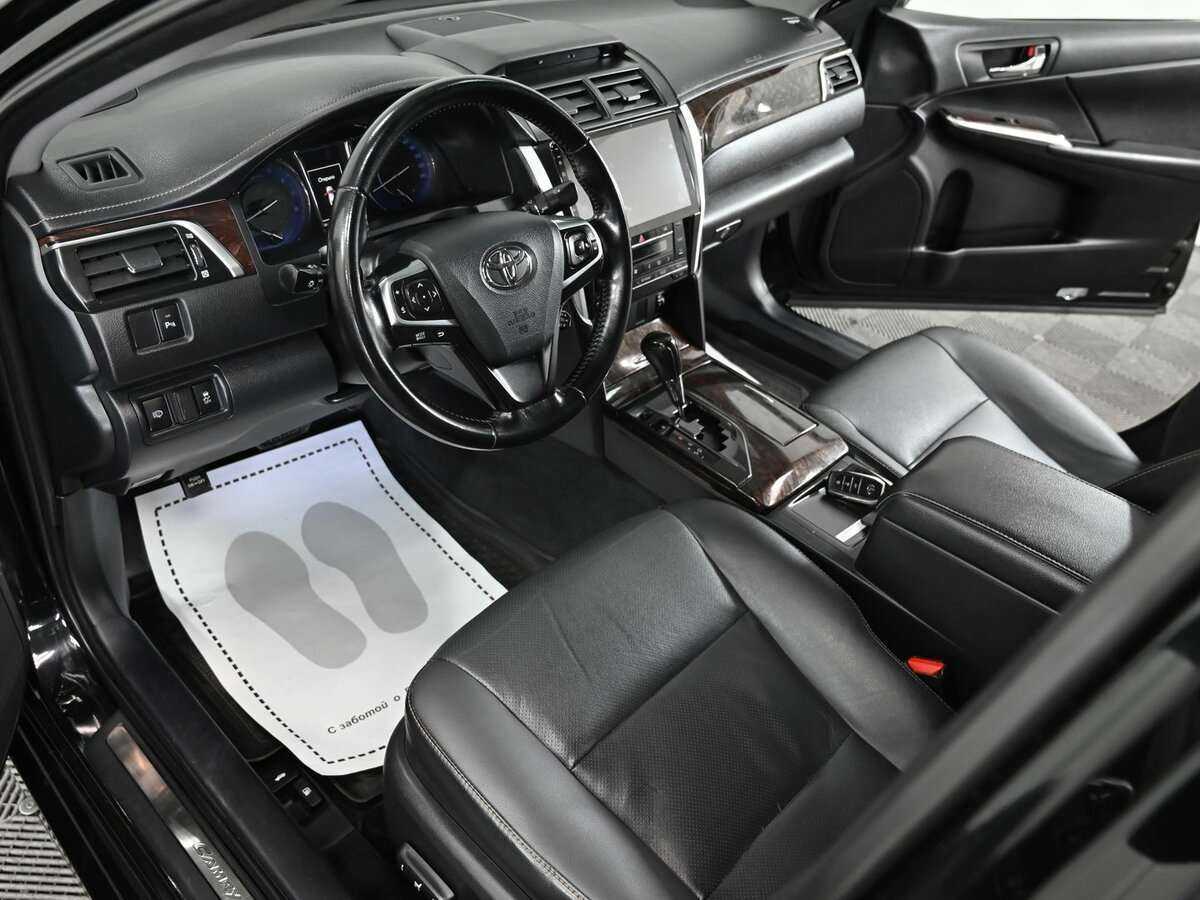 Toyota Camry 2015 года с пробегом. Фото: #8