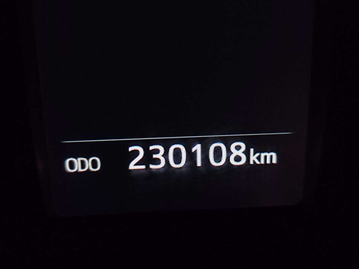 Toyota RAV4 2015 года с пробегом. Фото: #4