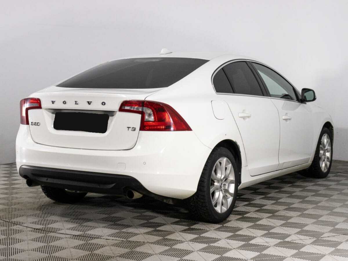 Volvo S60 2012 года с пробегом. Фото: #4