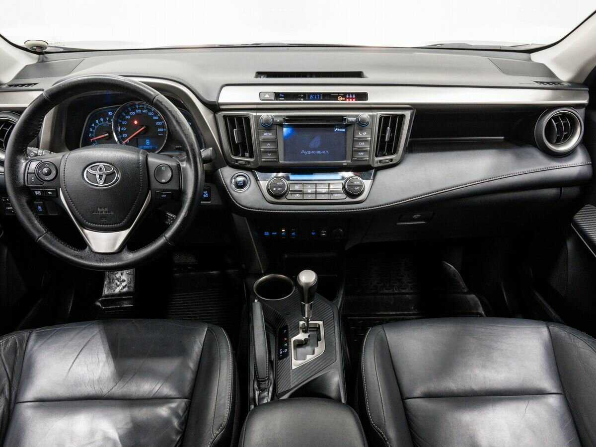Toyota RAV4 2013 года с пробегом. Фото: #10