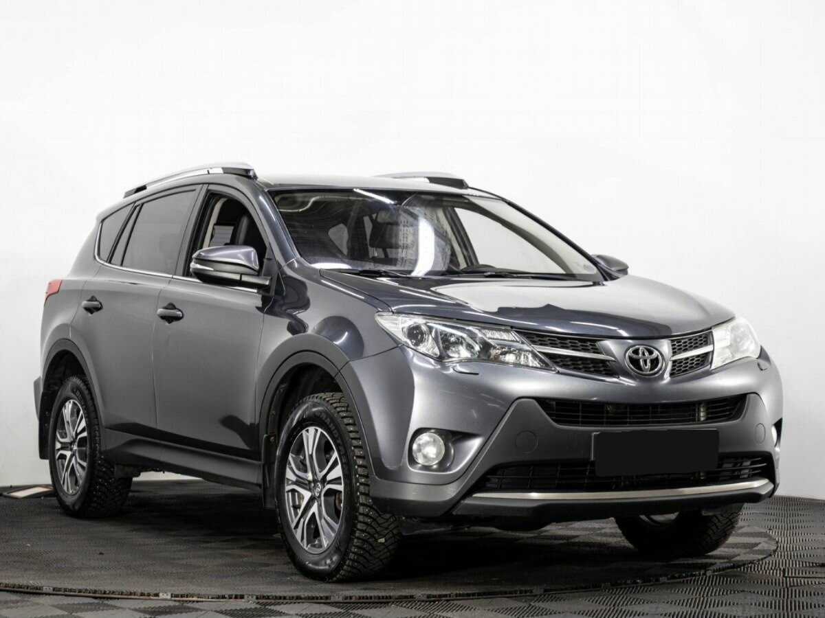 Toyota RAV4 2013 года с пробегом. Фото: #2