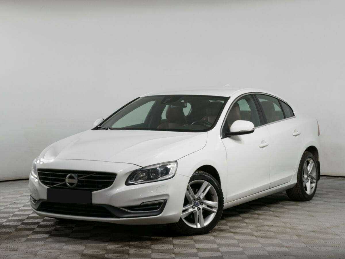 Volvo S60 2014 года с пробегом. Посмотреть фото