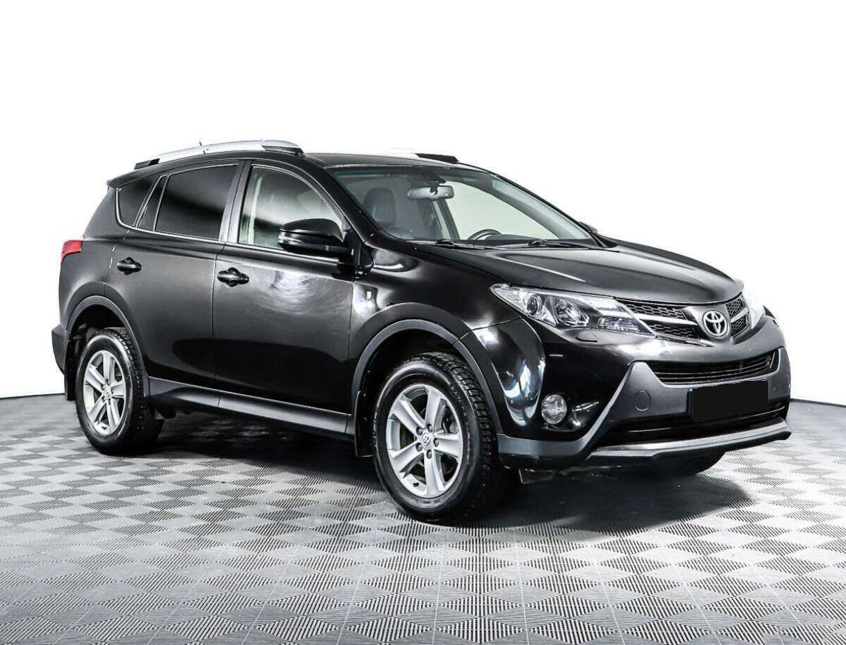 Toyota RAV4 2014 года с пробегом. Фото: #2