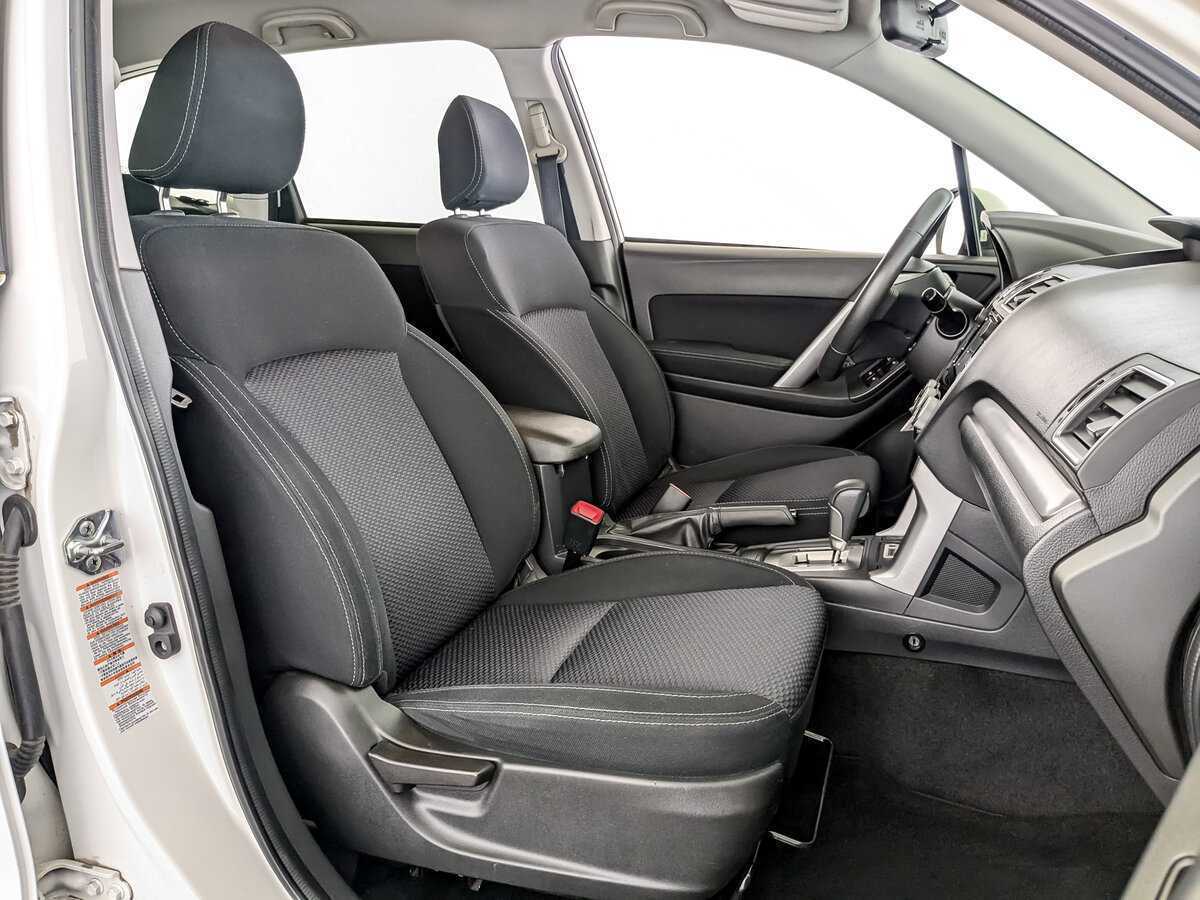 Subaru Forester 2015 года с пробегом. Фото: #16
