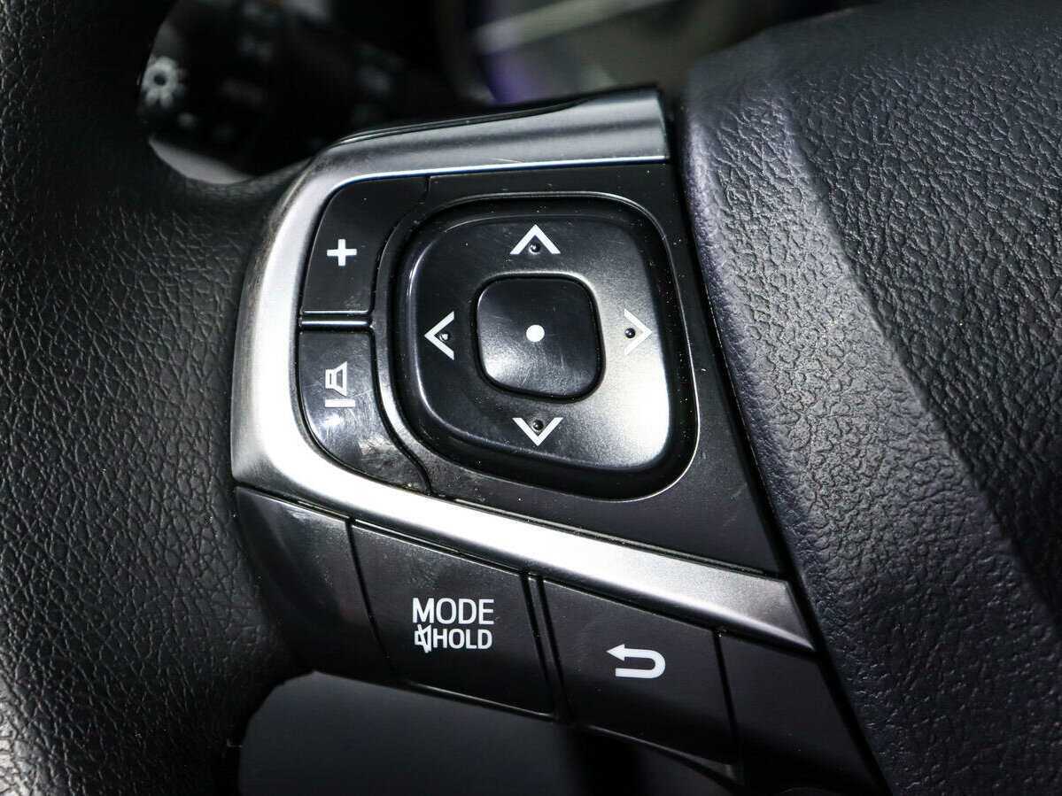 Toyota Camry 2016 года с пробегом. Фото: #18