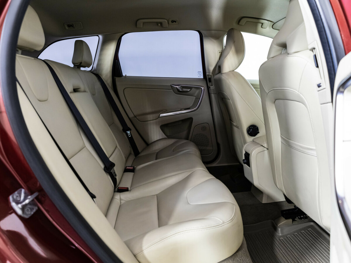 Volvo XC60 2014 года с пробегом. Фото: #13