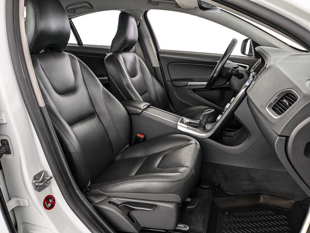 Volvo S60 2016 года с пробегом. Фото: #19