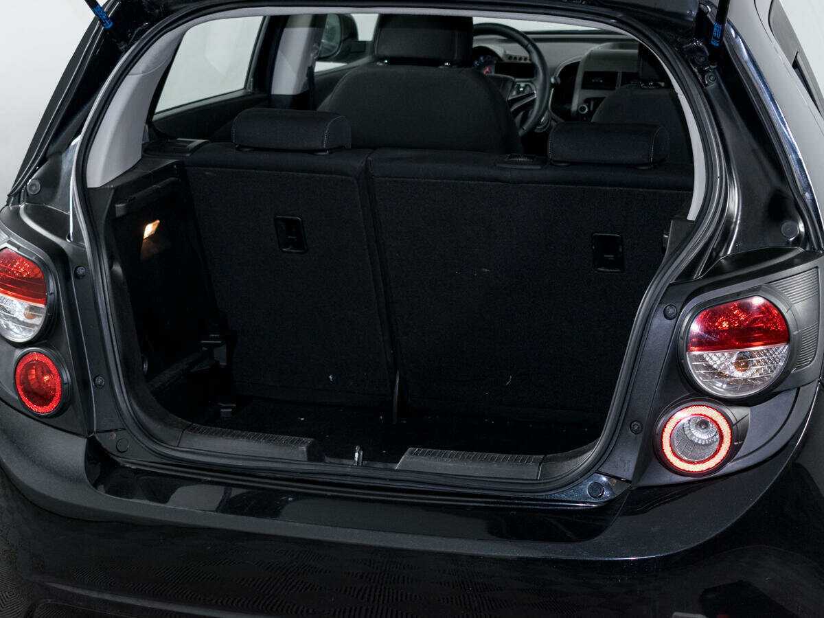 Chevrolet Aveo 2012 года с пробегом. Фото: #6