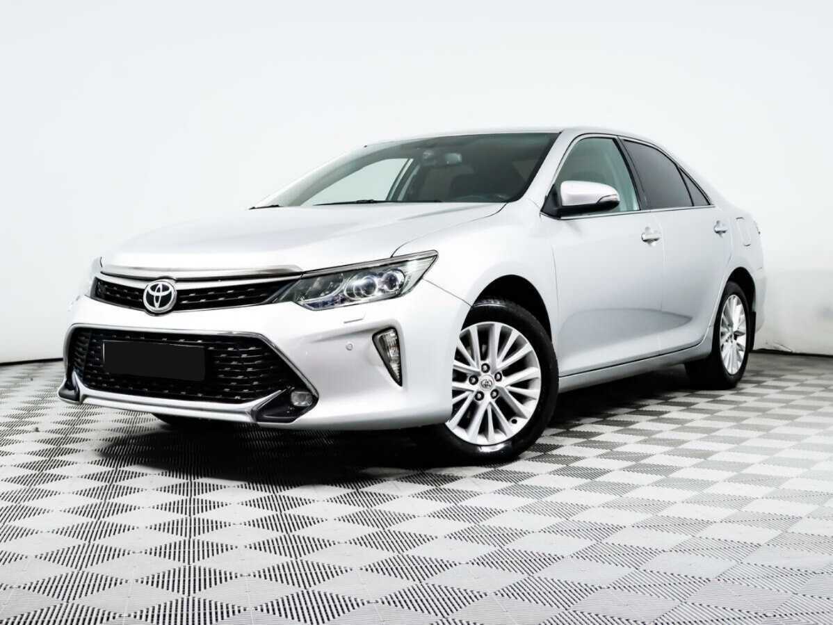 Toyota Camry 2015 года с пробегом. Фото: #0