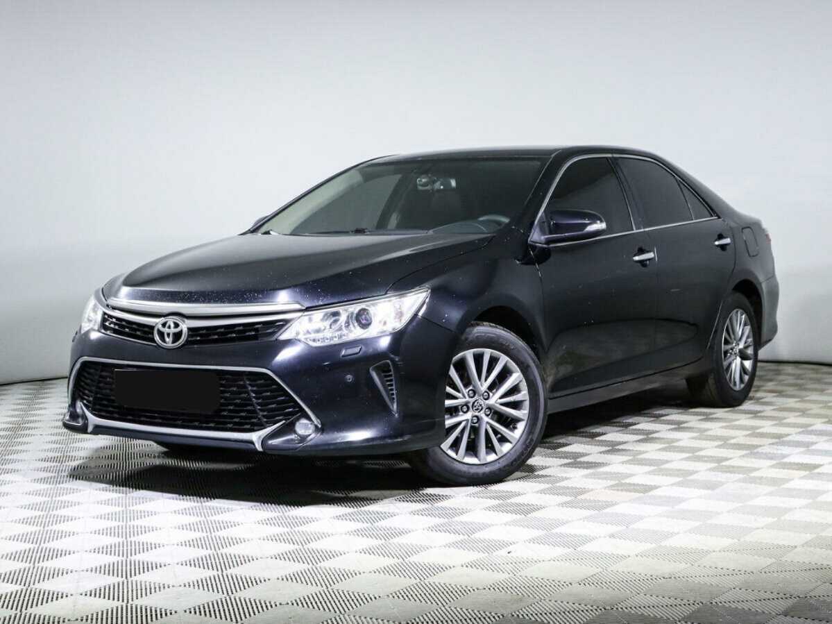 Toyota Camry 2016 года с пробегом. Посмотреть фото