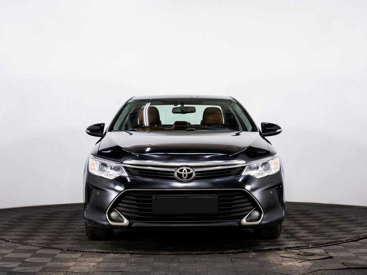 Toyota Camry 2017 года с пробегом. Фото: #1
