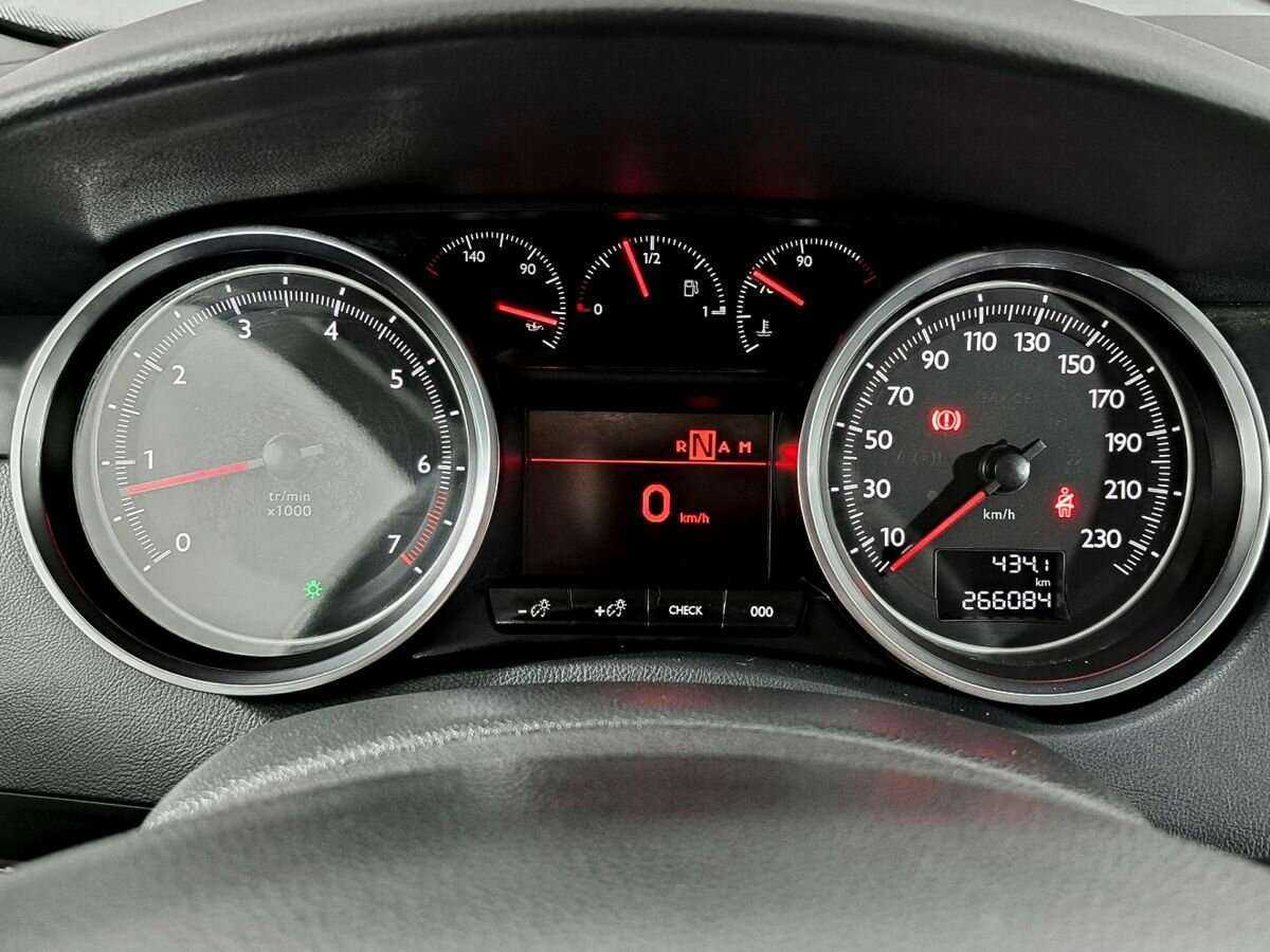 Peugeot 508 2012 года с пробегом. Фото: #9