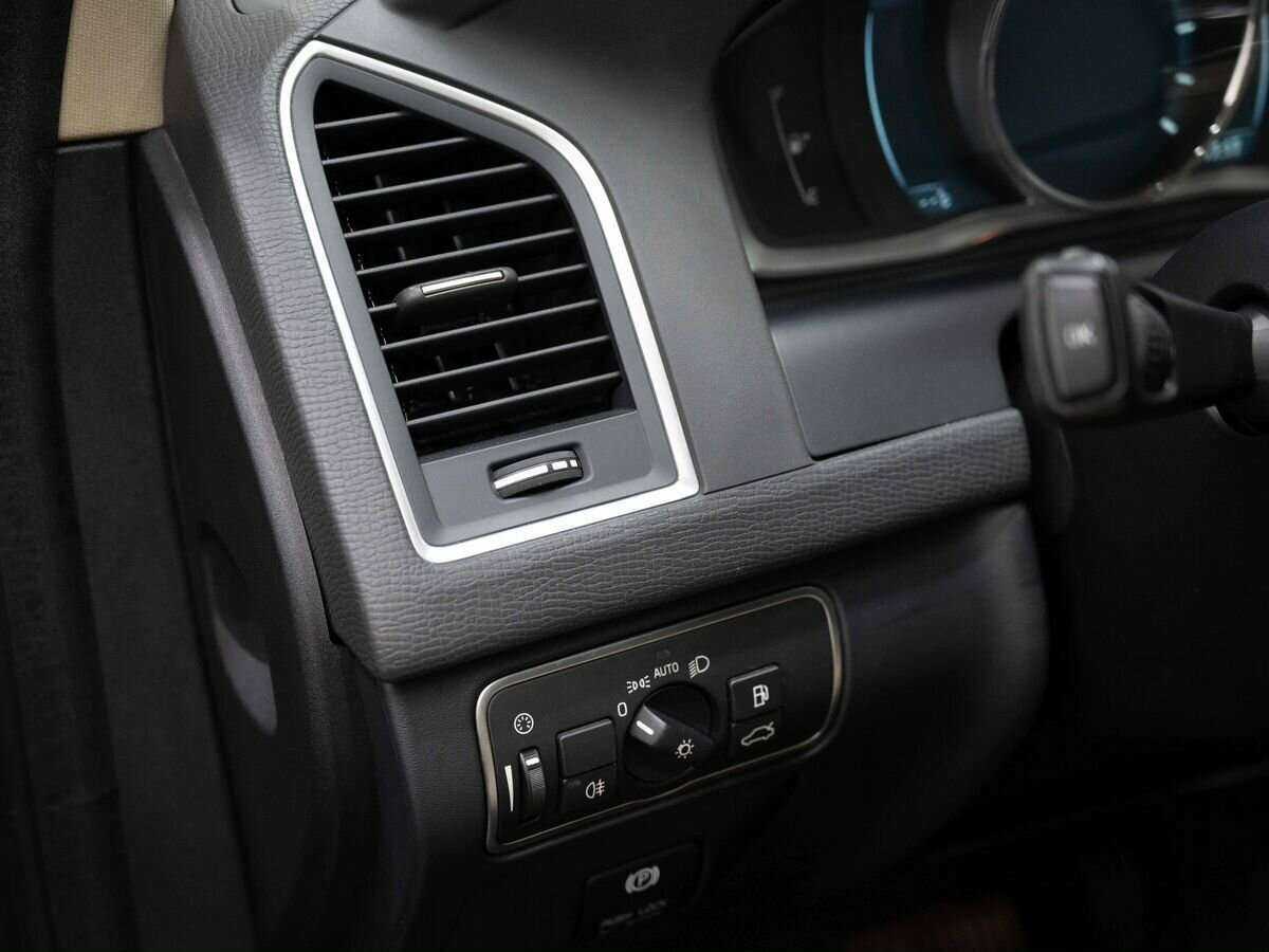 Volvo XC60 2014 года с пробегом. Фото: #20