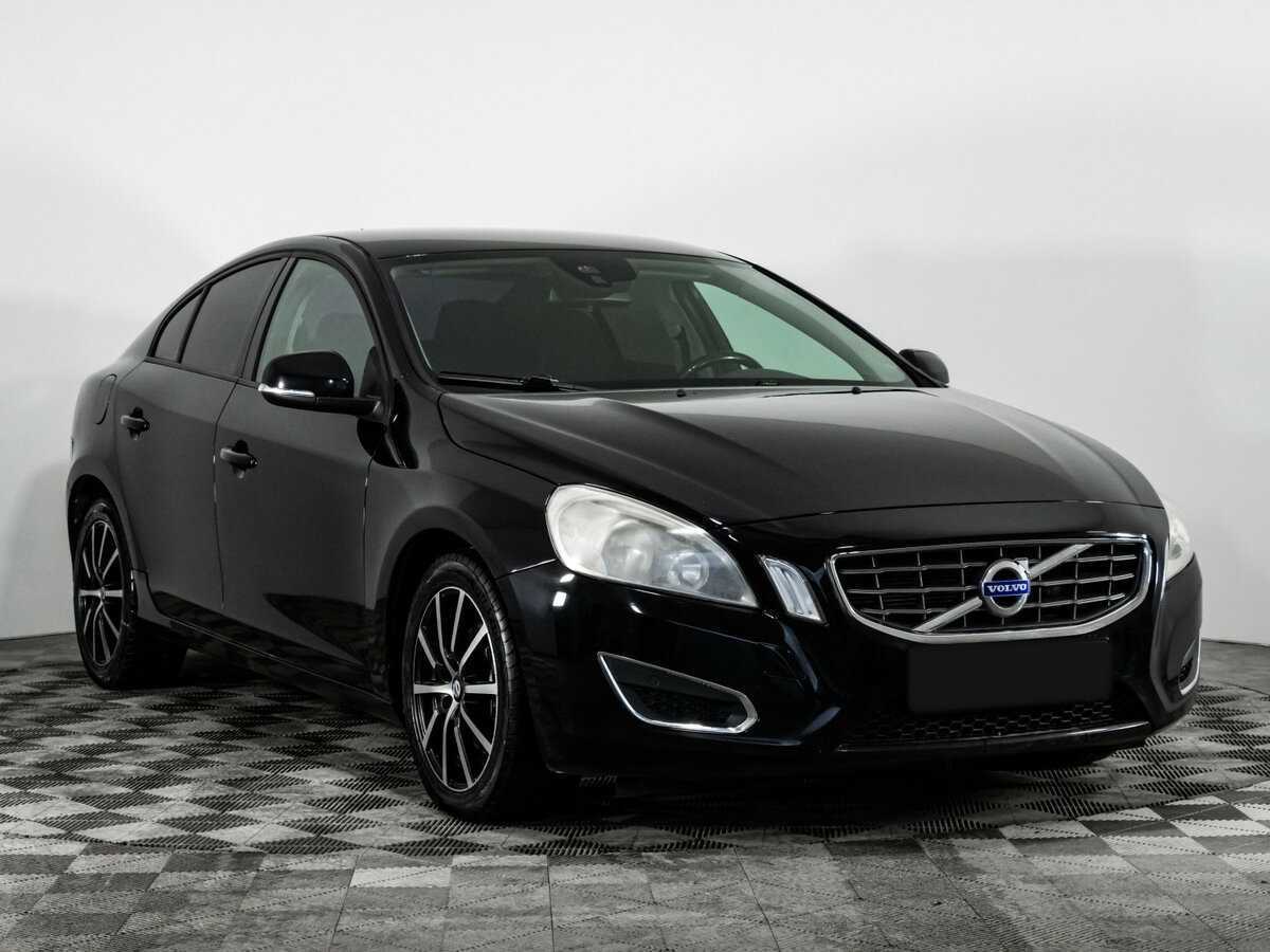 Volvo S60 2012 года с пробегом. Фото: #2