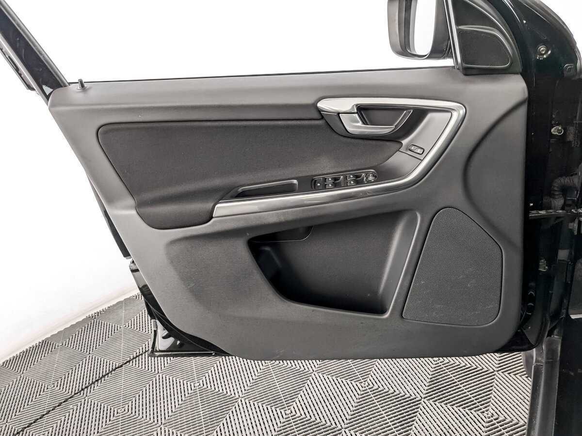 Volvo XC60 2012 года с пробегом. Фото: #18