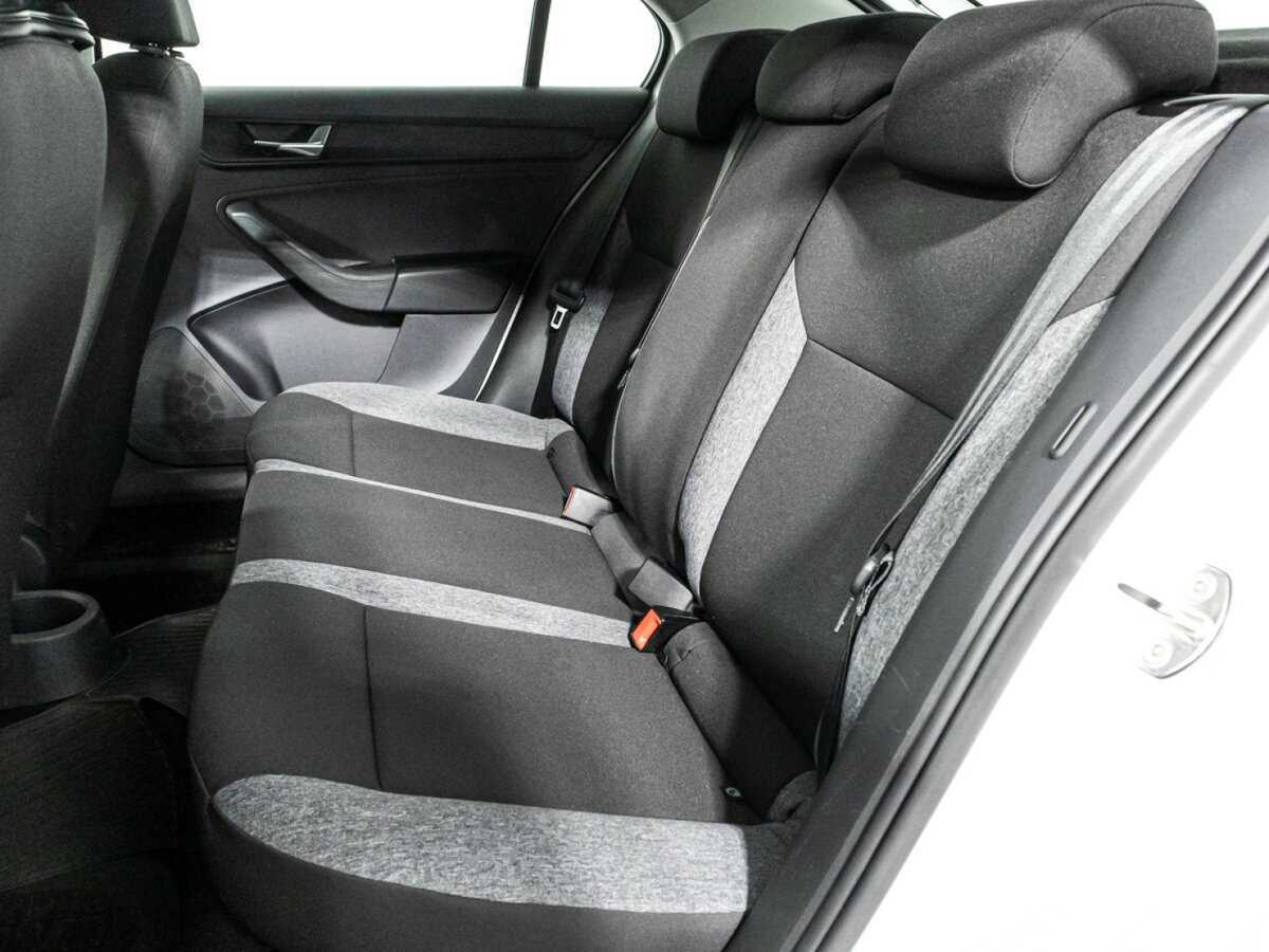 Skoda Rapid 2021 года с пробегом. Фото: #9