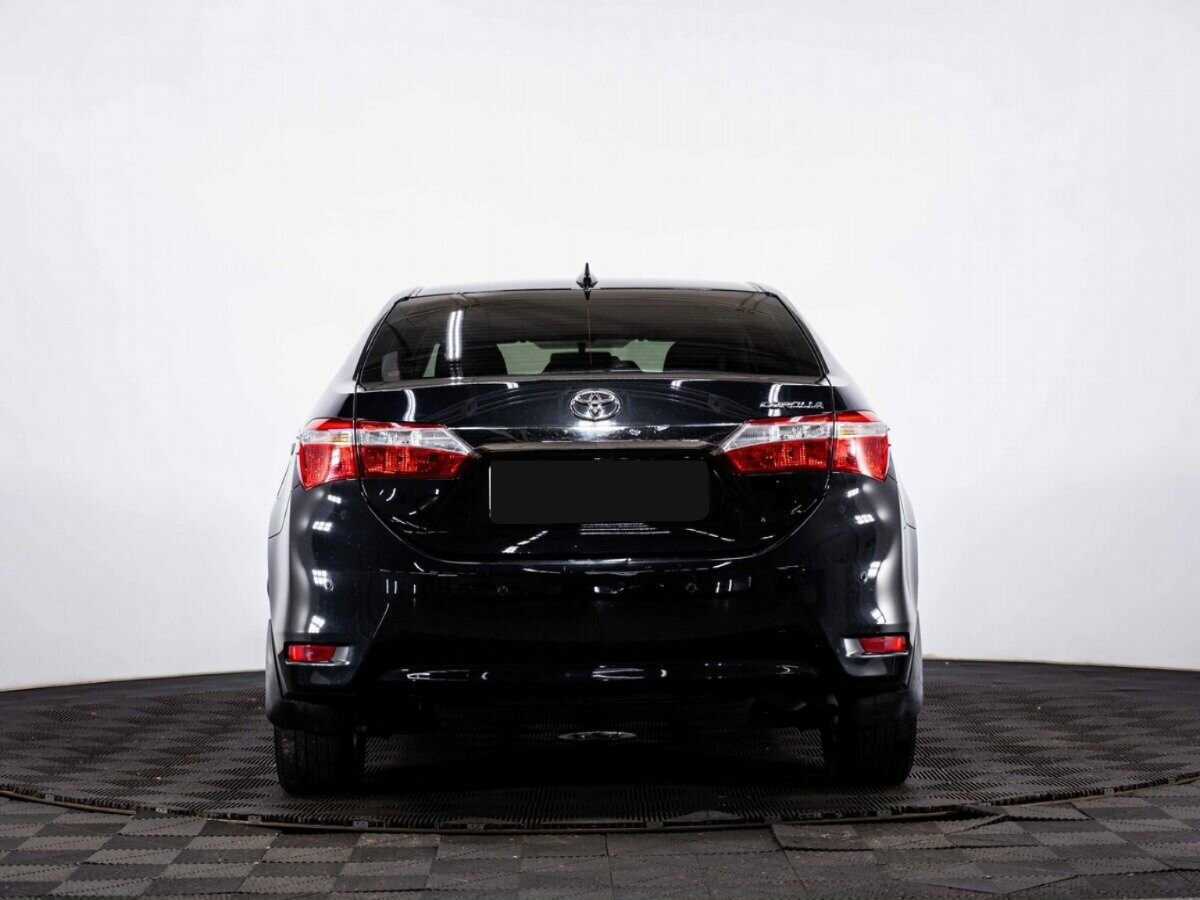 Toyota Corolla 2017 года с пробегом. Фото: #4