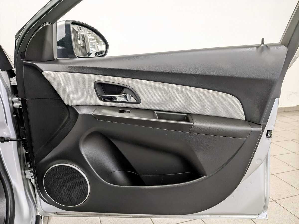 Chevrolet Cruze 2013 года с пробегом. Фото: #21