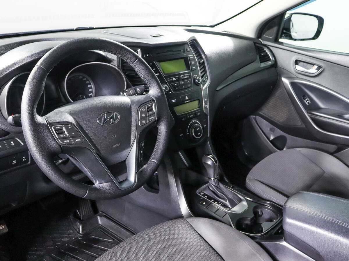 Hyundai Santa Fe 2012 года с пробегом. Фото: #11