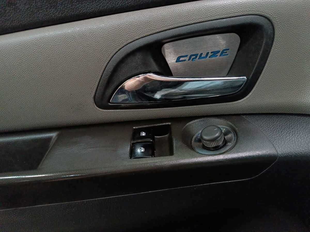 Chevrolet Cruze 2012 года с пробегом. Фото: #14