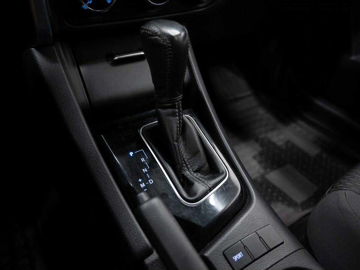 Toyota Corolla 2017 года с пробегом. Фото: #19