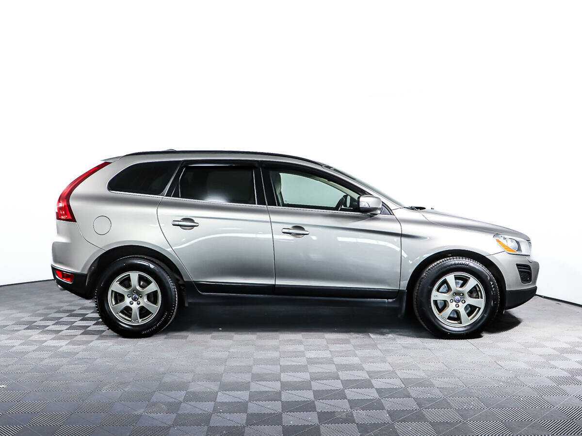 Volvo XC60 2012 года с пробегом. Фото: #3