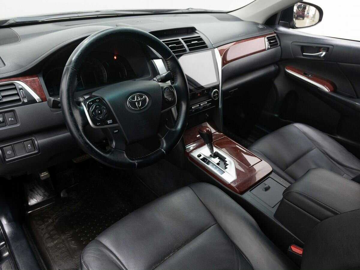 Toyota Camry 2012 года с пробегом. Фото: #6