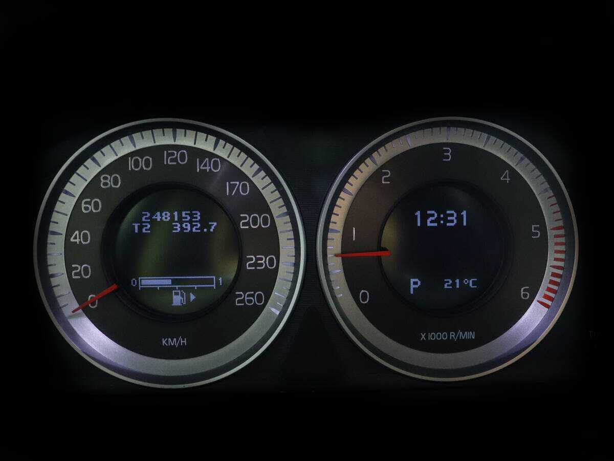 Volvo XC60 2012 года с пробегом. Фото: #10