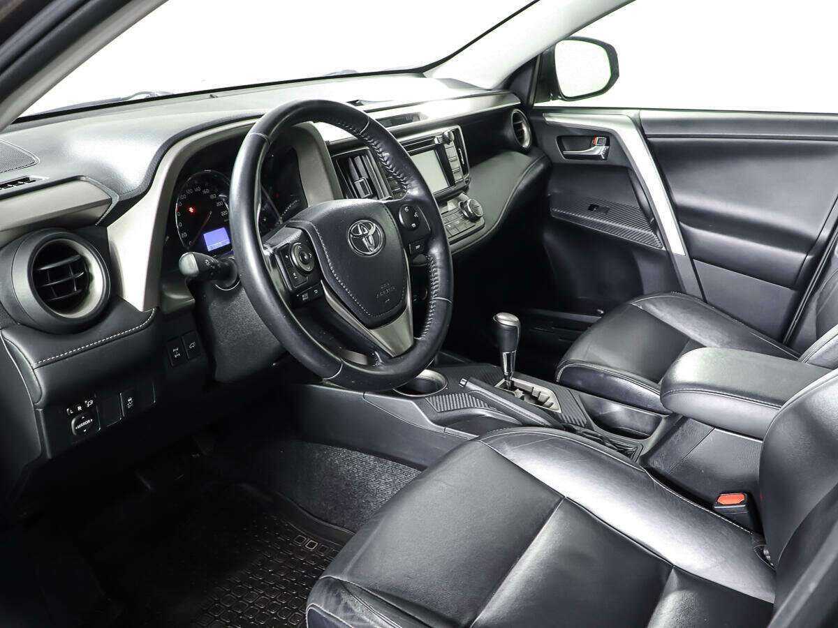 Toyota RAV4 2014 года с пробегом. Фото: #13