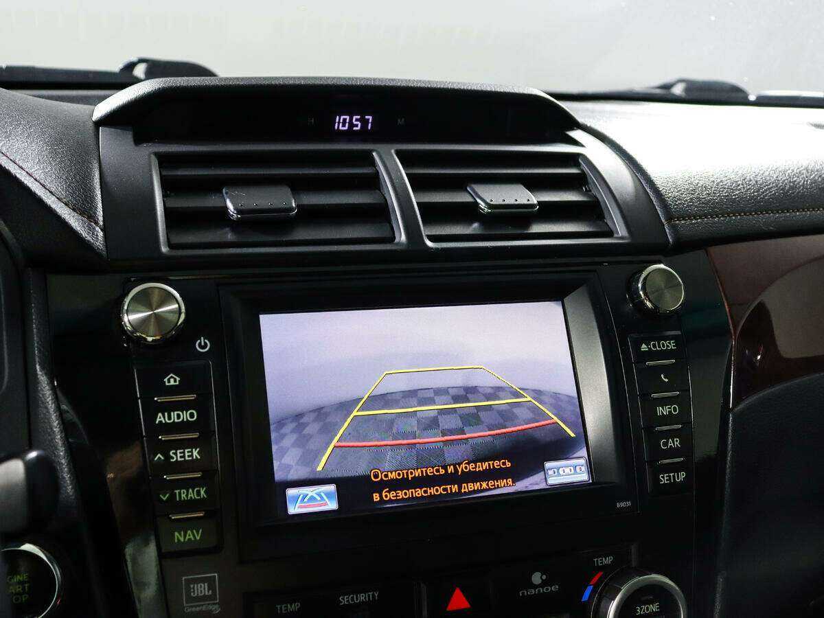 Toyota Camry 2012 года с пробегом. Фото: #12