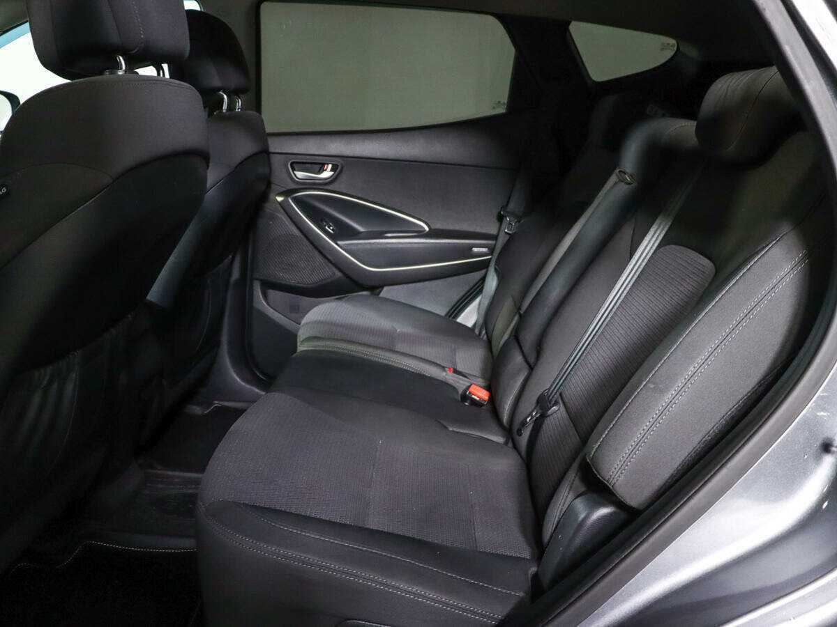Hyundai Santa Fe 2012 года с пробегом. Фото: #7