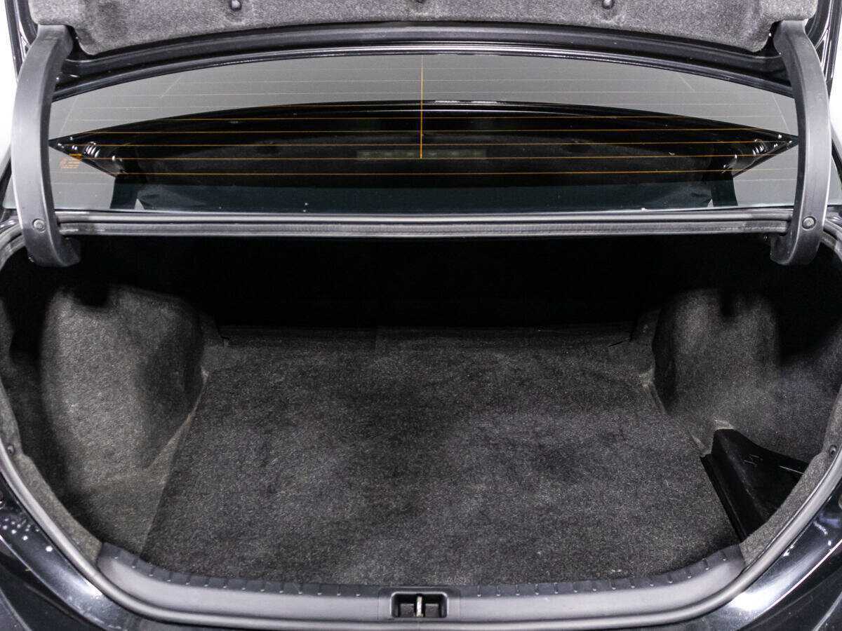 Toyota Corolla 2013 года с пробегом. Фото: #14