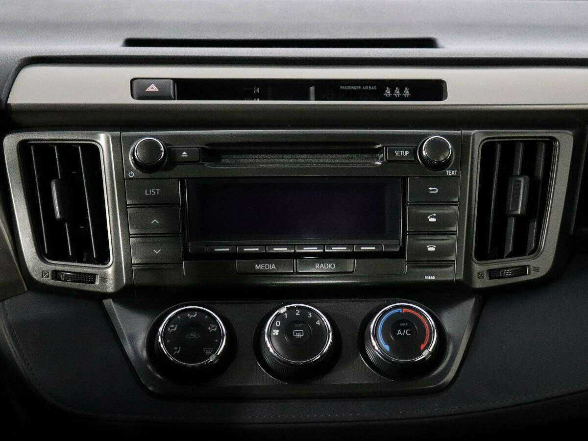 Toyota RAV4 2014 года с пробегом. Фото: #10