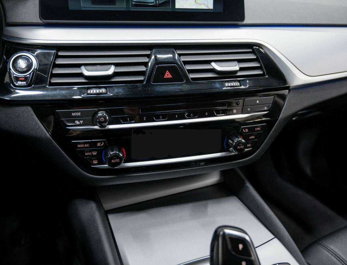 BMW 5 серии 2017 года с пробегом. Фото: #22