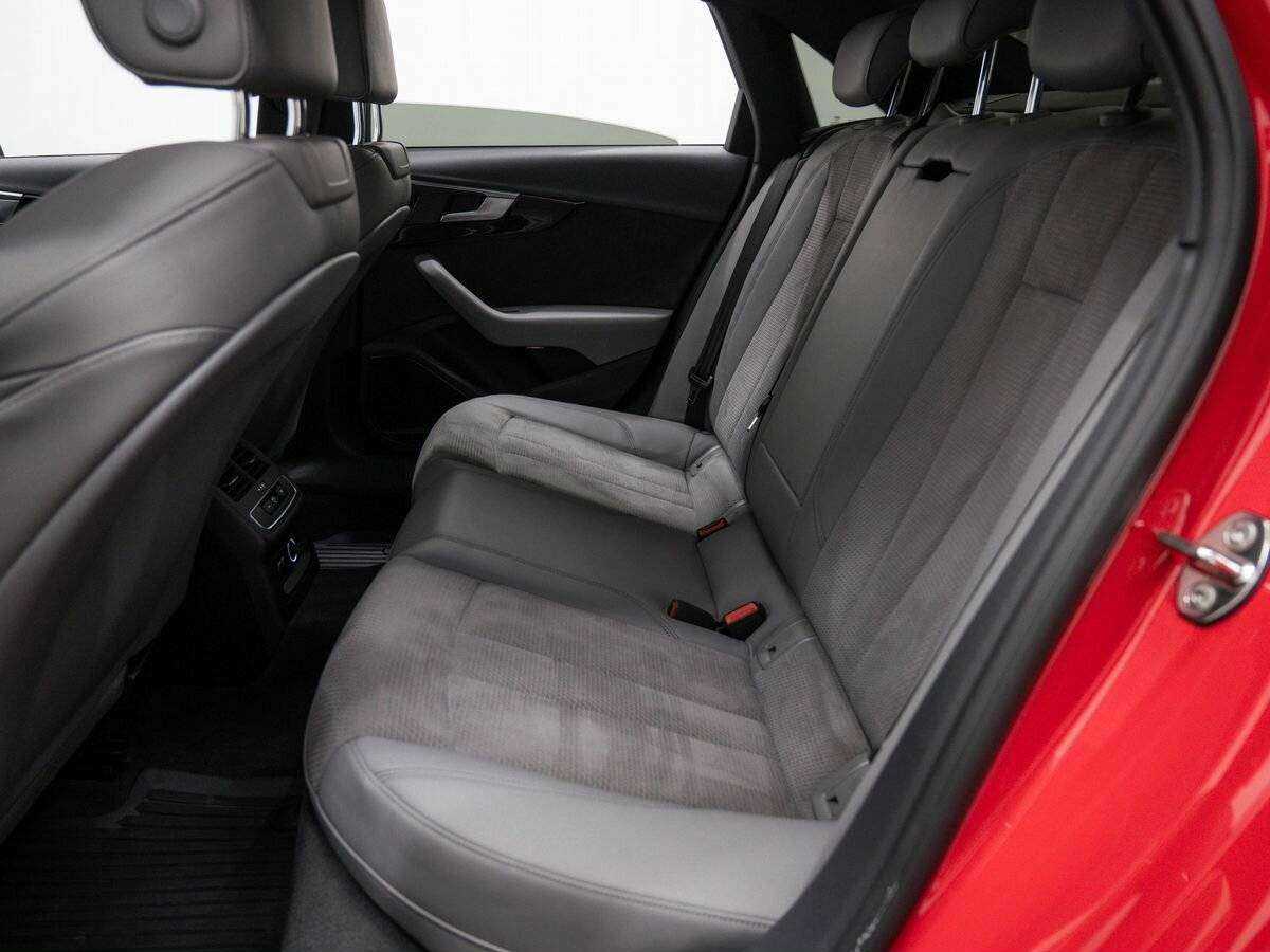Audi A4 2019 года с пробегом. Фото: #13