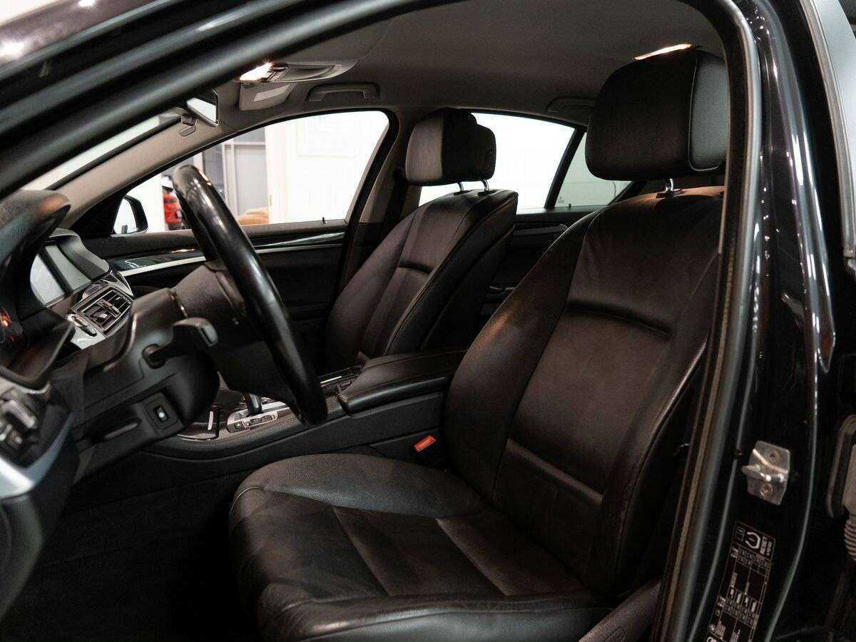 BMW 5 серии 2012 года с пробегом. Фото: #5