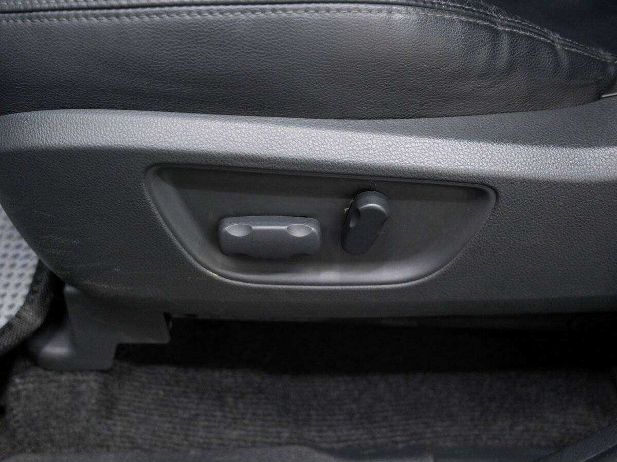 Mitsubishi Pajero Sport 2018 года с пробегом. Фото: #19