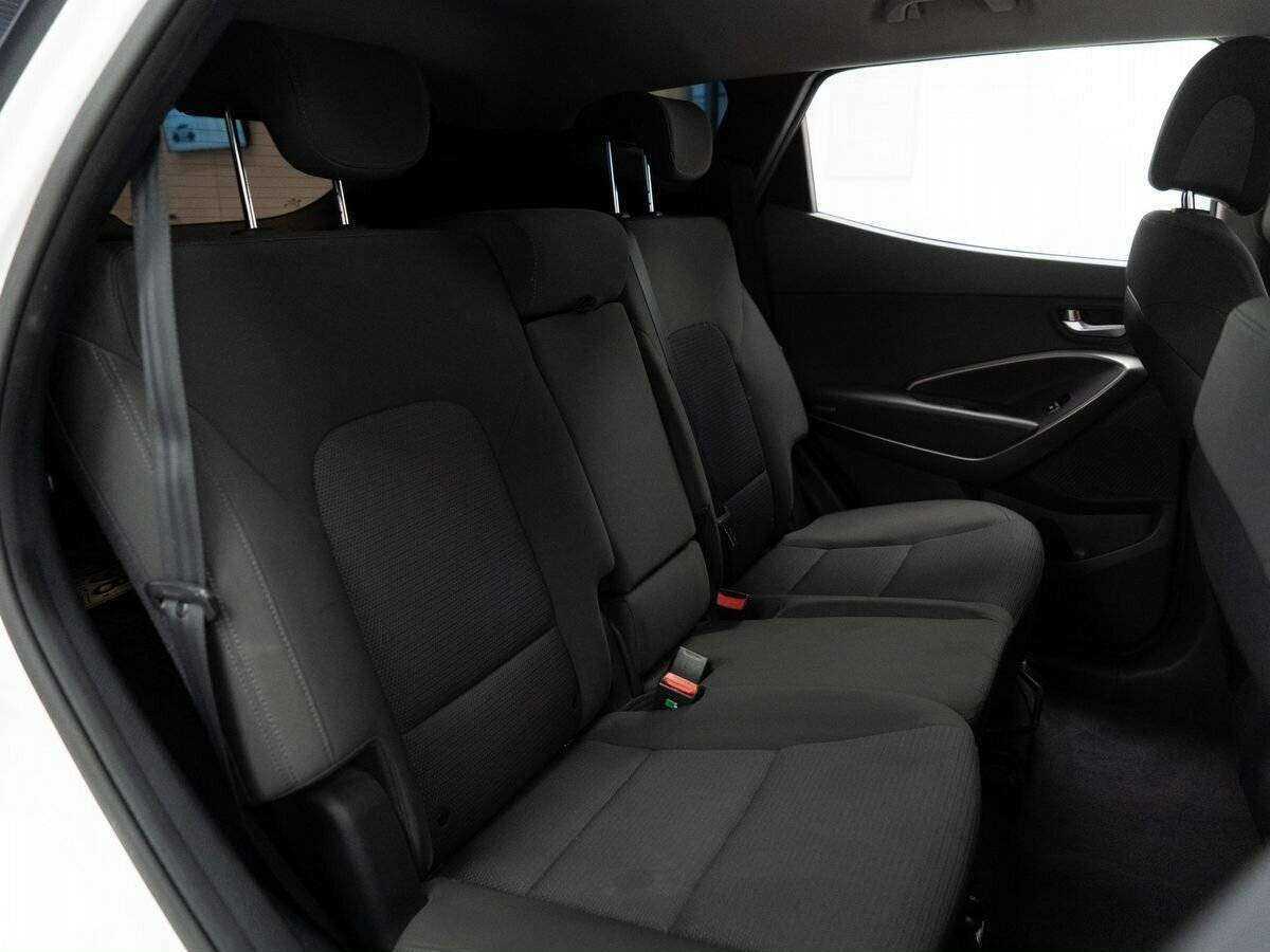 Hyundai Santa Fe 2013 года с пробегом. Фото: #7