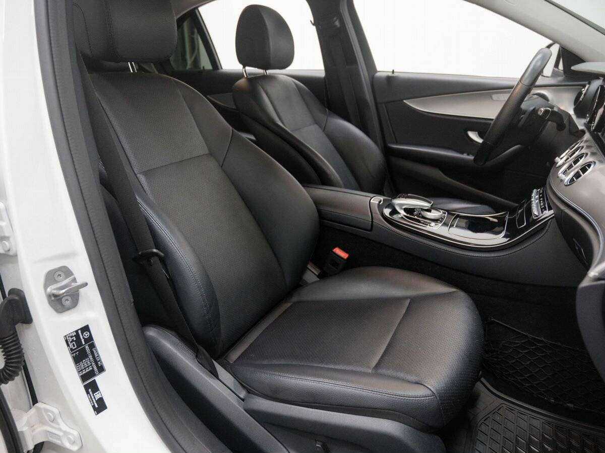 Mercedes-Benz E-Класс 2017 года с пробегом. Фото: #9