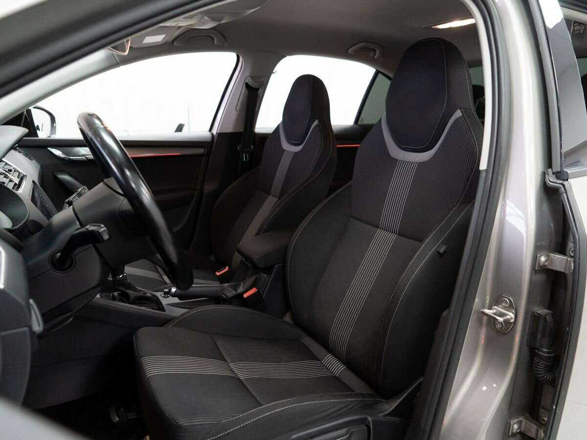 Skoda Octavia 2018 года с пробегом. Фото: #5