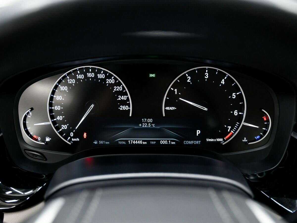 BMW 5 серии 2018 года с пробегом. Фото: #23