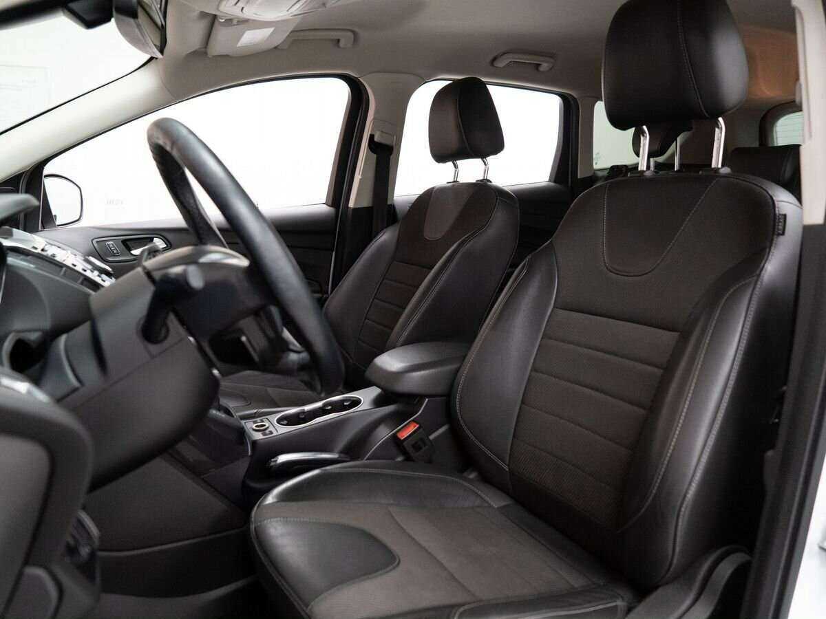 Ford Kuga 2016 года с пробегом. Фото: #5