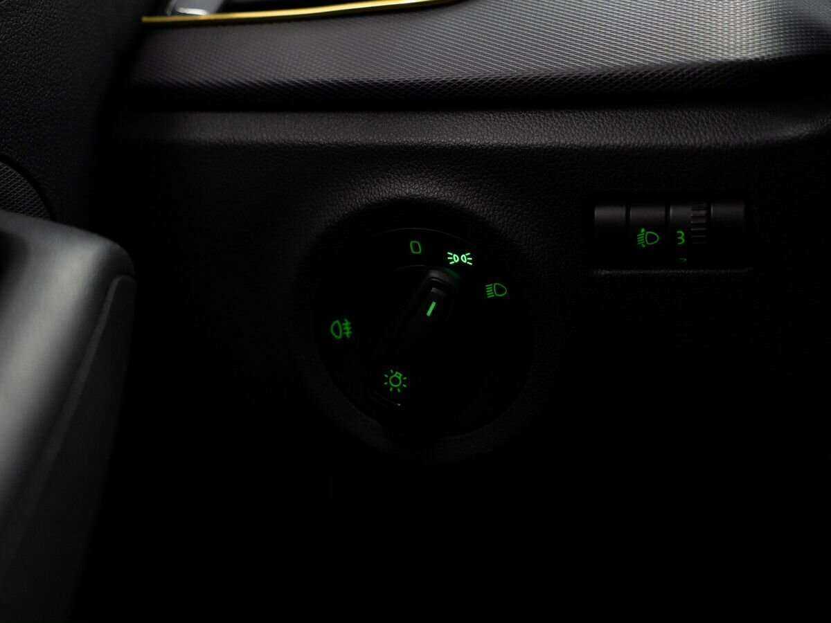 Skoda Rapid 2021 года с пробегом. Фото: #15