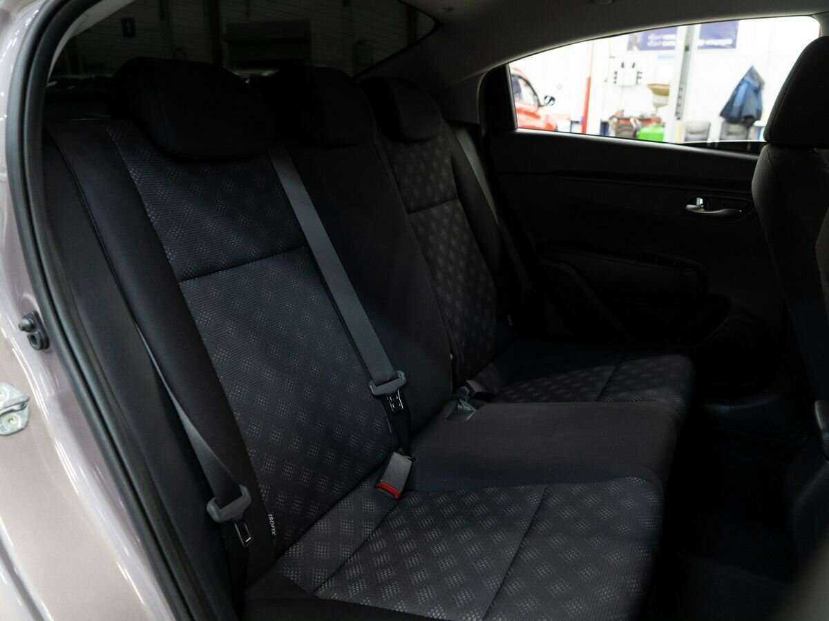 Kia Rio 2018 года с пробегом. Фото: #7